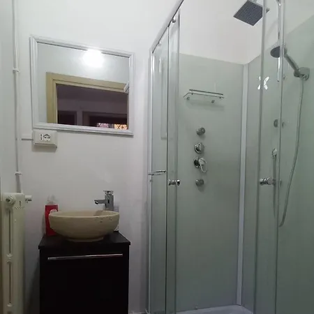 Cantucci&vin Santo House *